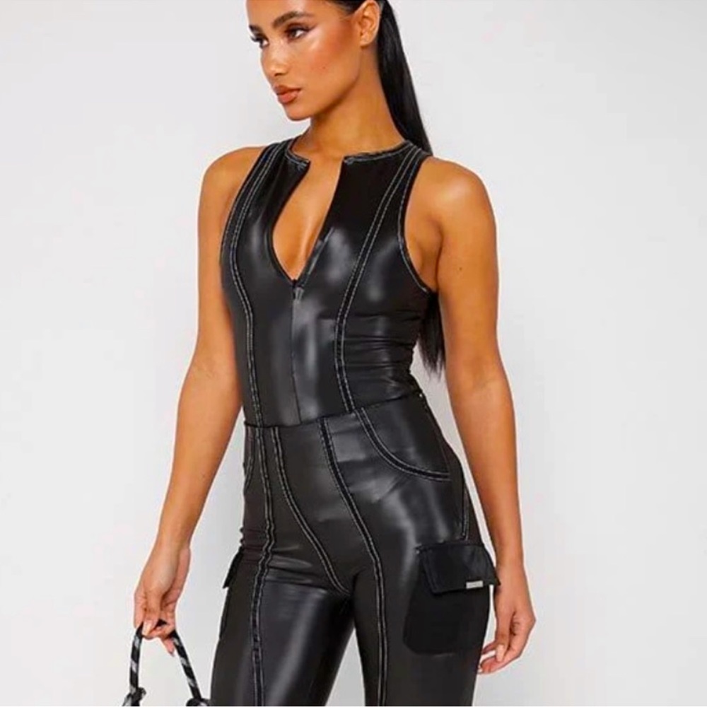 Manière de Voir - Racer Neck - Shine Bodysuit - Black -  14 US New with Tag 🏷️